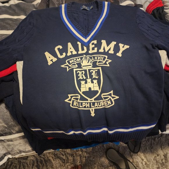 Polo Sweaters - Picture 6 of 7